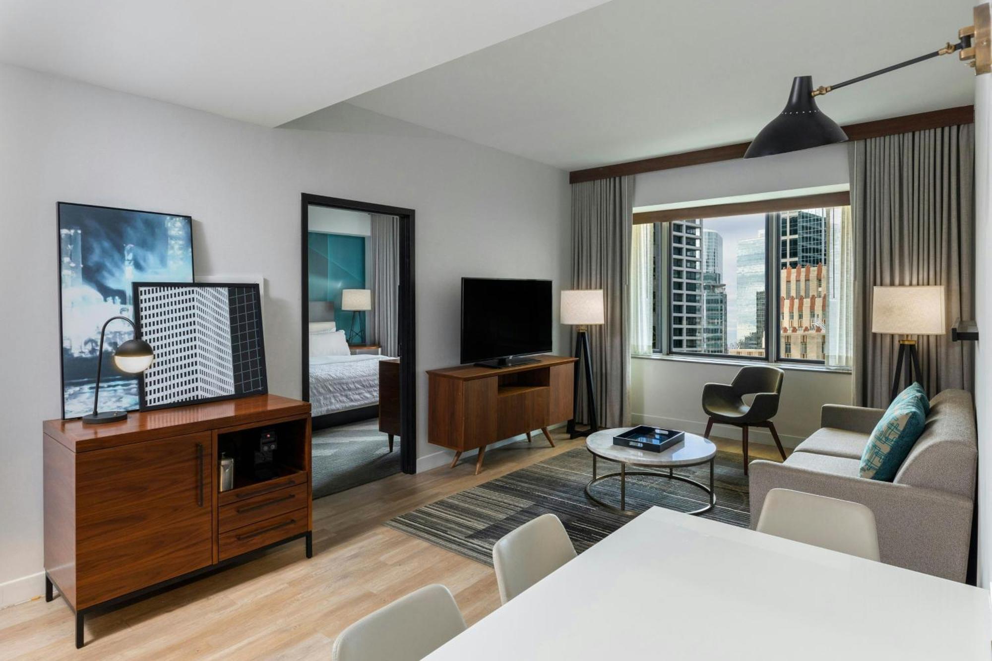 Le Meridien Houston Downtown Exterior photo
